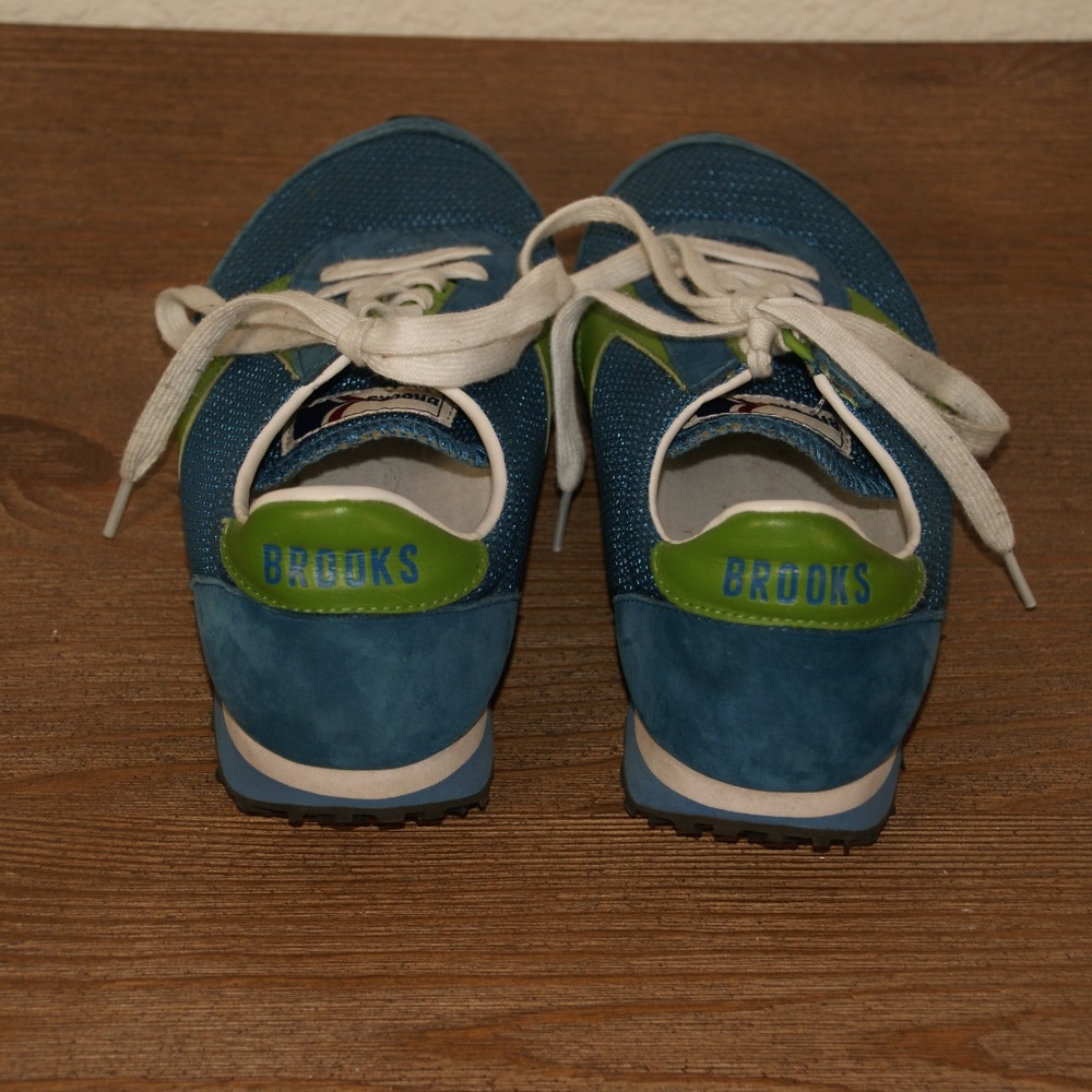 BROOKS Vanguard Men's Classic Running Shoe sz 8 - Picture 4 of 8